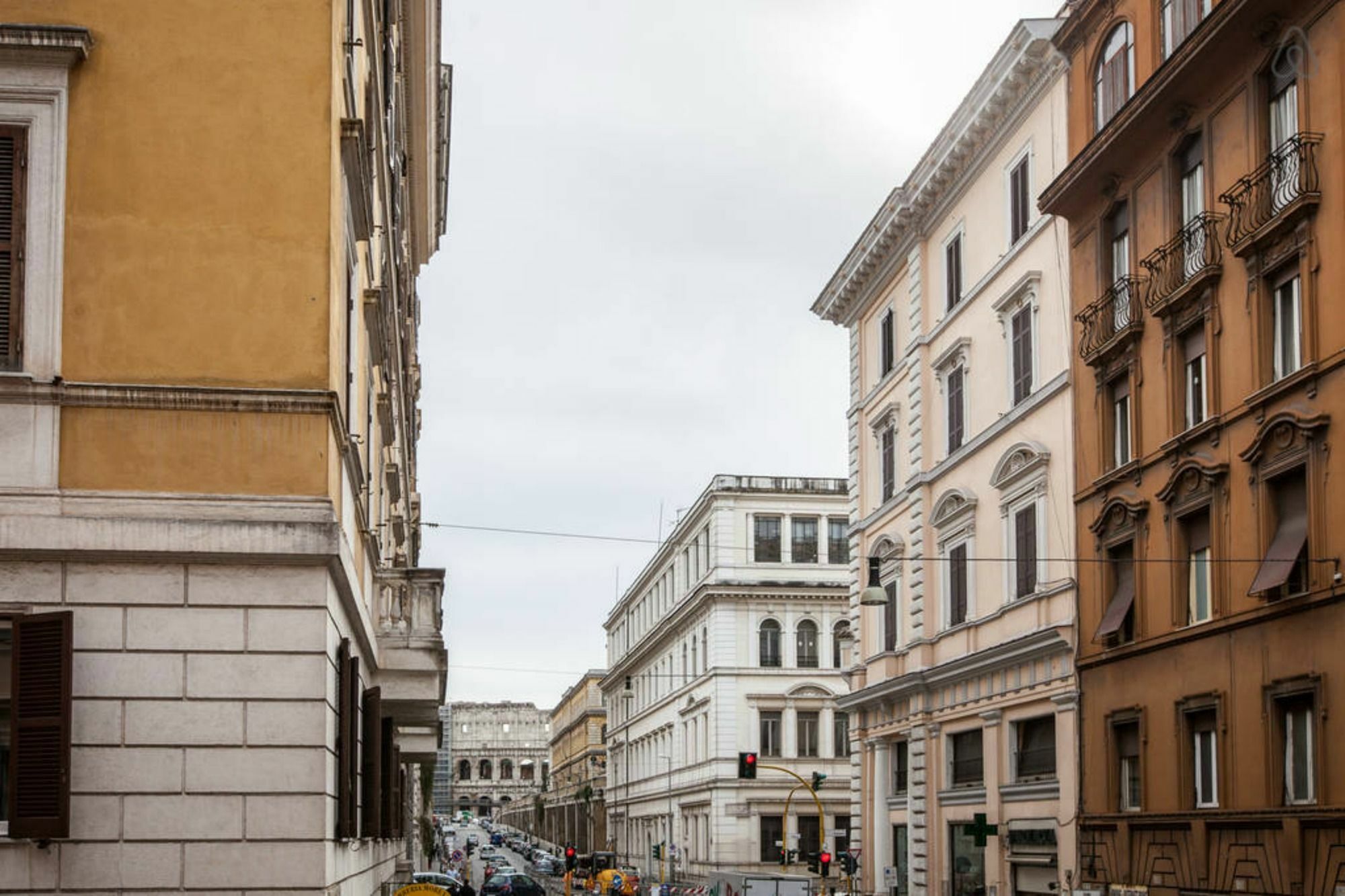 House Monti 1875 3* Rome